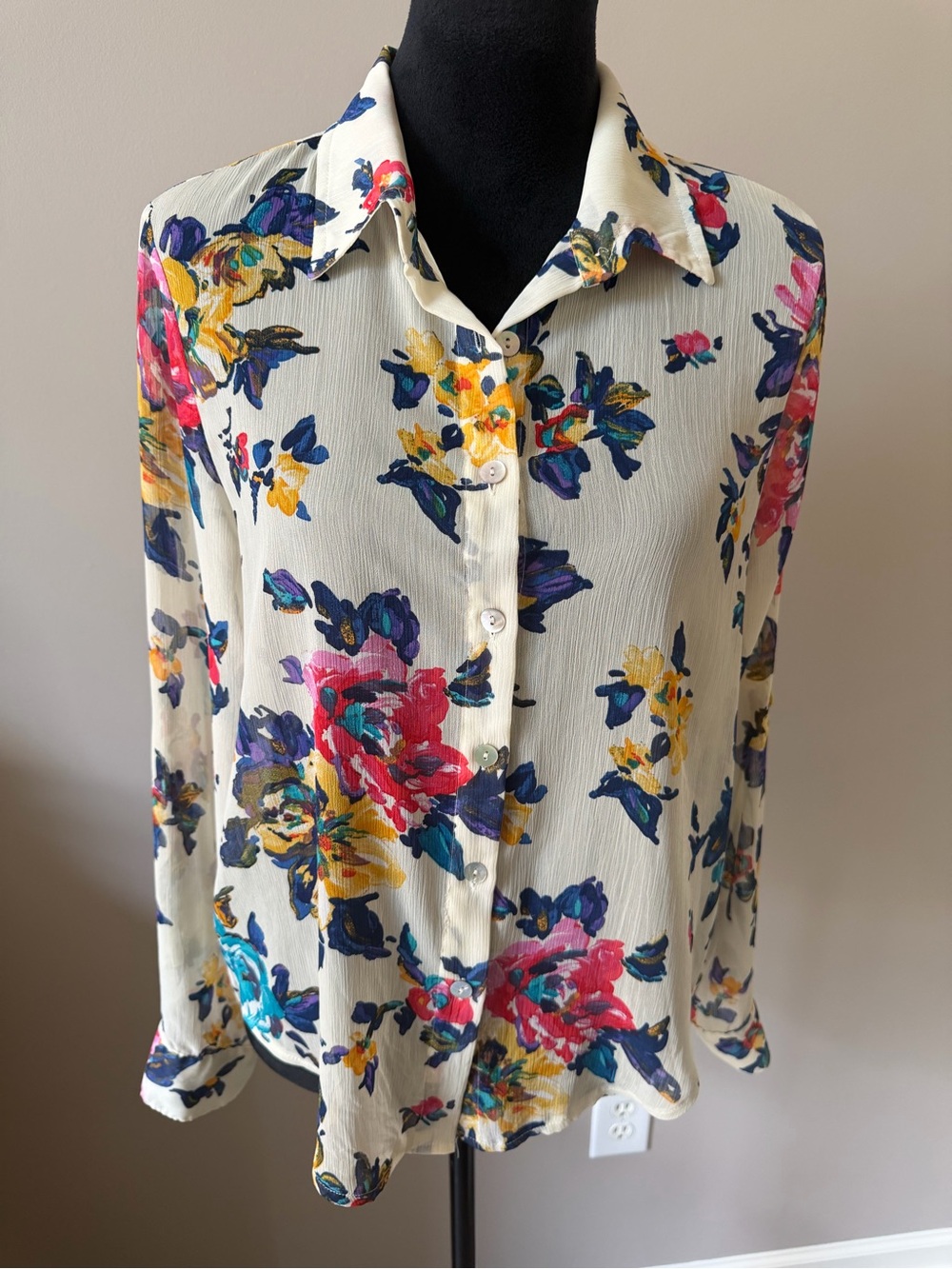 About A Girl Semisheer Ivory Floral Button-Up Blouse - Multi-Color Medium